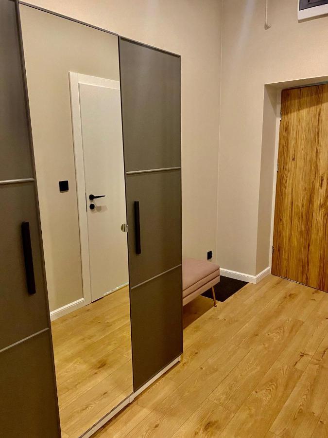 Jan III Sobieski - Luksusowy Apartament S Prywatny Darmowy Parking Gliwice Exterior foto
